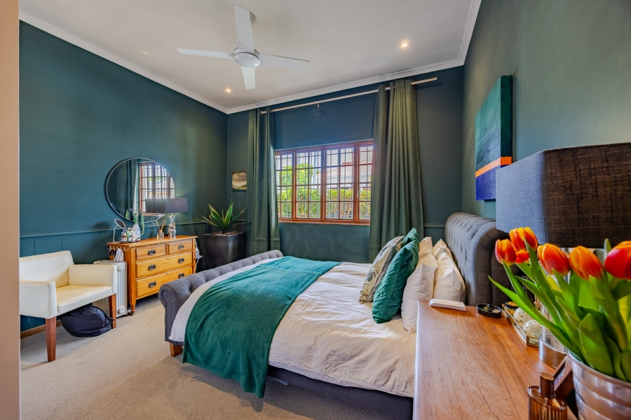 2 Bedroom Property for Sale in Harfield Village Western Cape